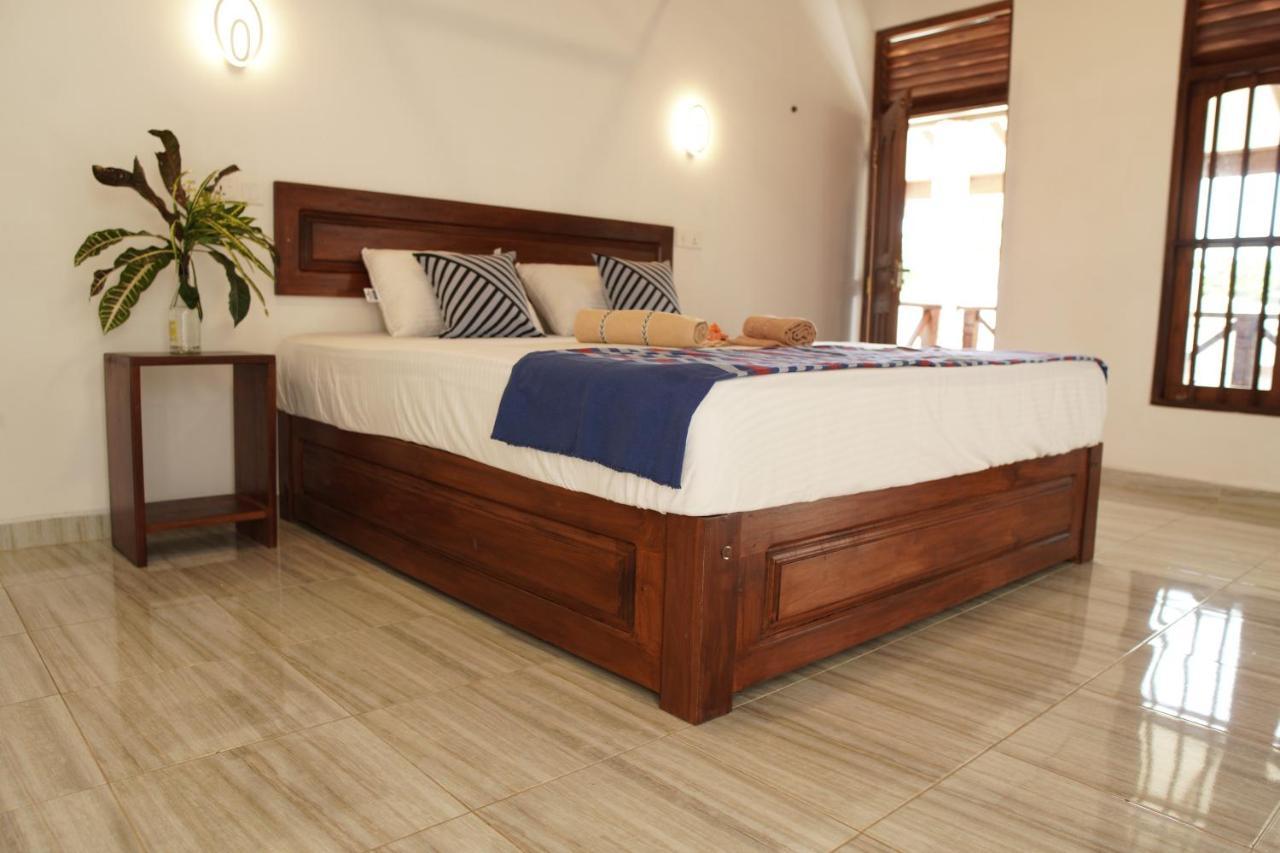 Surf Nest Hiriketiya Hotel Dikwella Ngoại thất bức ảnh