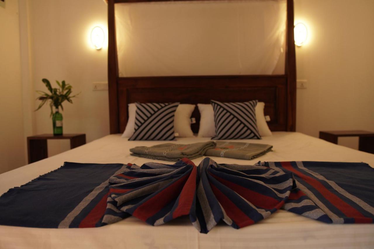 Surf Nest Hiriketiya Hotel Dikwella Ngoại thất bức ảnh
